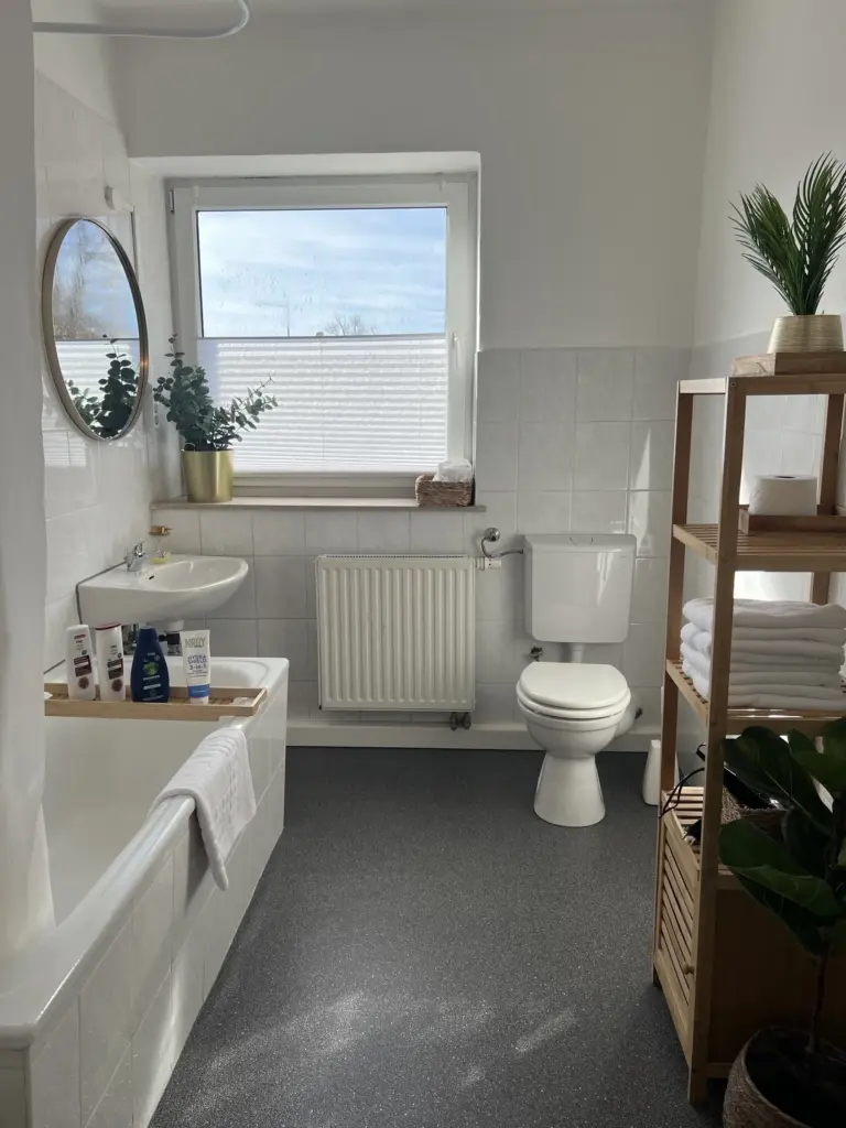 Ferienwohnung TONY in Memmingen – Badezimmer
